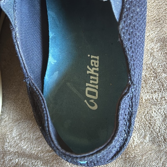 Men's size  8 Olukai  slip ons sneakers navy blue comfortable mesh style - Picture 5 of 14